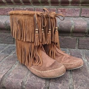 TALL FRINGE MOCCASINS